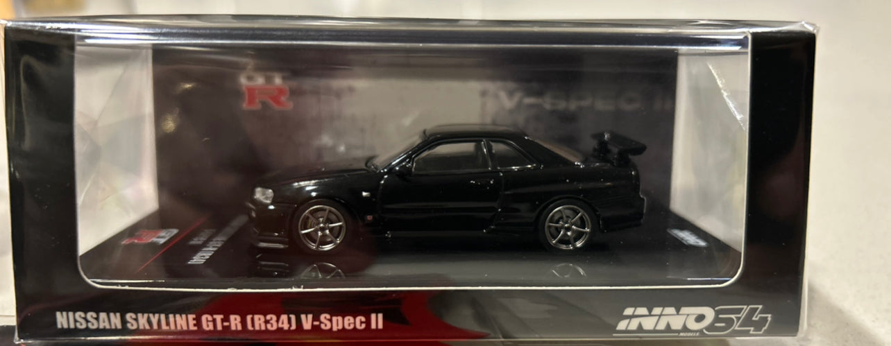 NISSAN SKYLINE GT-R (R34) V-SPEC II RHD BLACK 1/64 BY INNO MODELS IN64-R34VS-BLA father day special