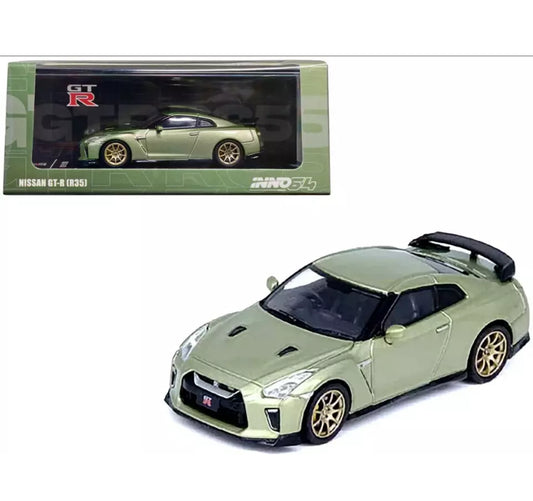 Inno64 1:64 Nissan GT-R R35 (Millennium Jade) Diecast Model Car IN64-R35-MJADE