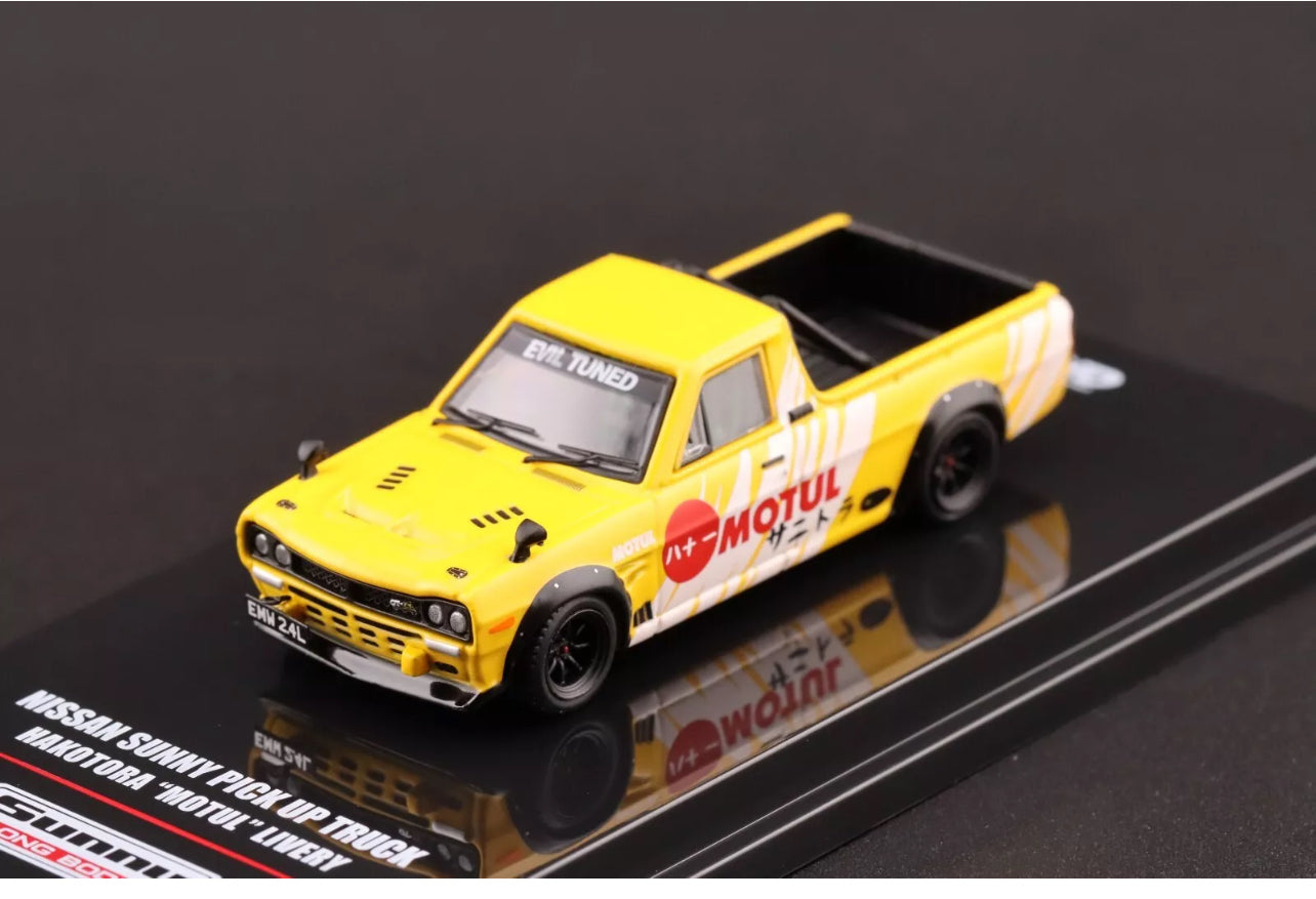 NISSAN SUNNY HAKOTORA PICKUP RHD "MOTUL" YELLOW 1/64 BY INNO MODELS IN64-HKT-MOT