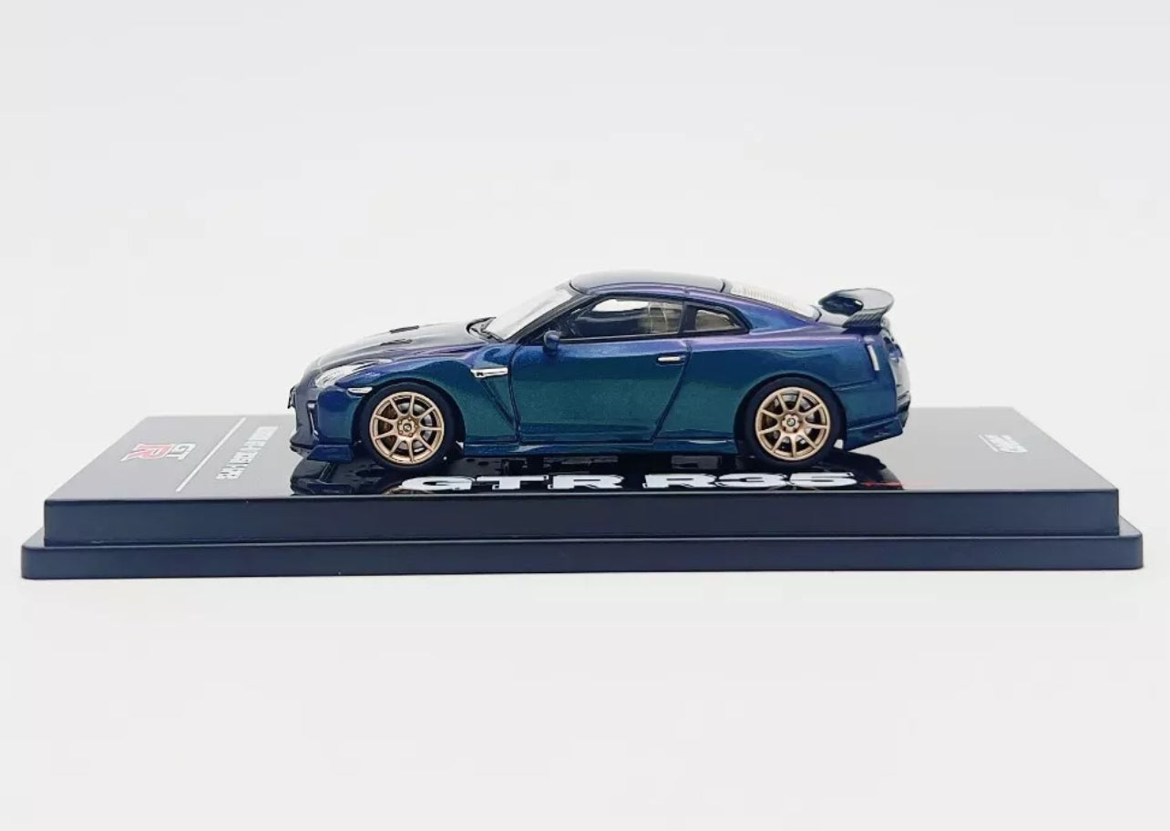 NISSAN GT-R (R35) T-SPEC RHD MIDNIGHT PURPLE 1/64 BY INNO MODELS IN64-R35TS-MP