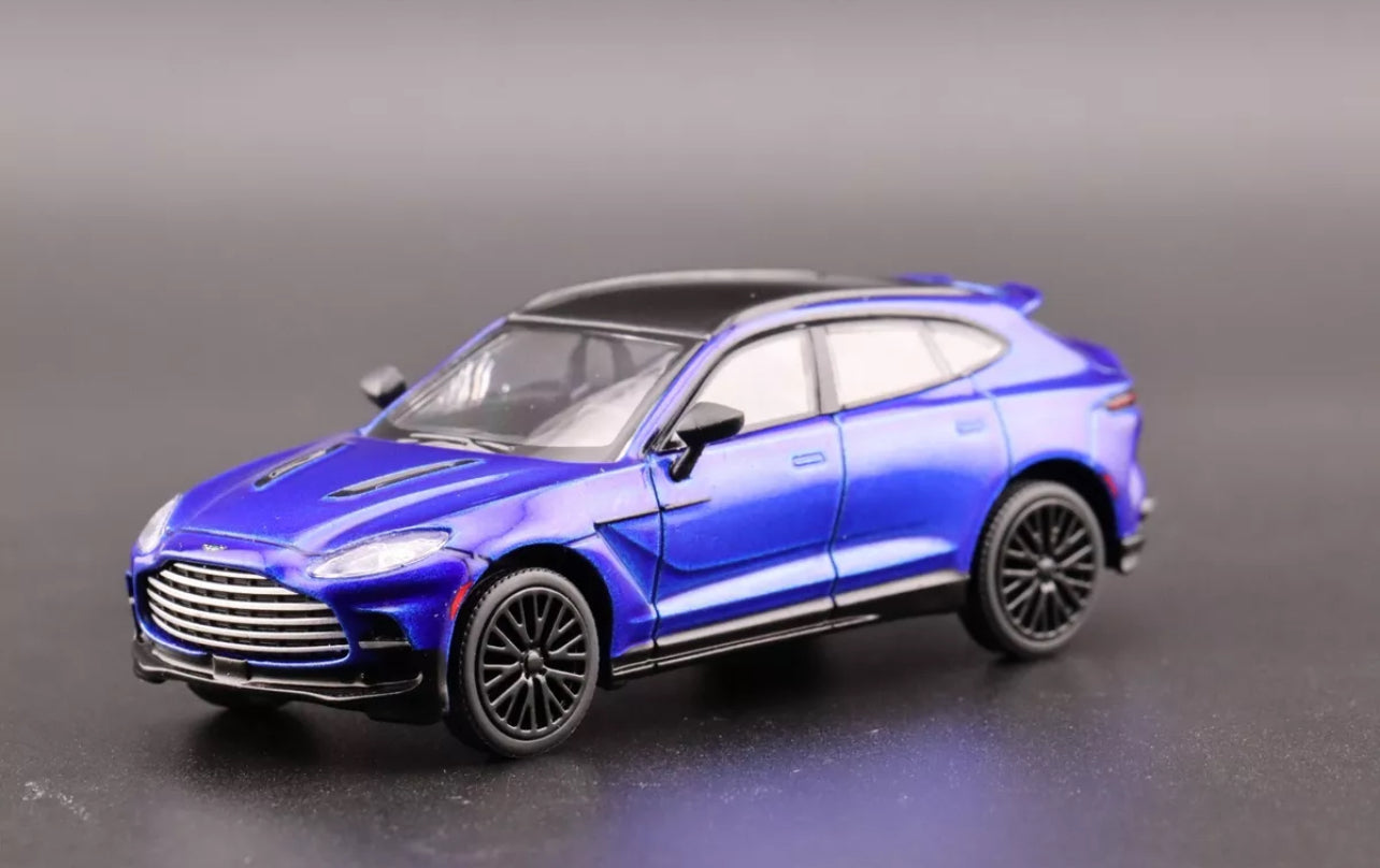 Pop Race Aston Martin DBX 707 Blue 1/64